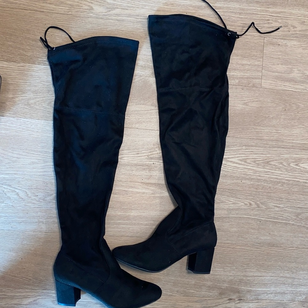 Lane Bryant BLACK thigh high suede boots.SIZE 11W